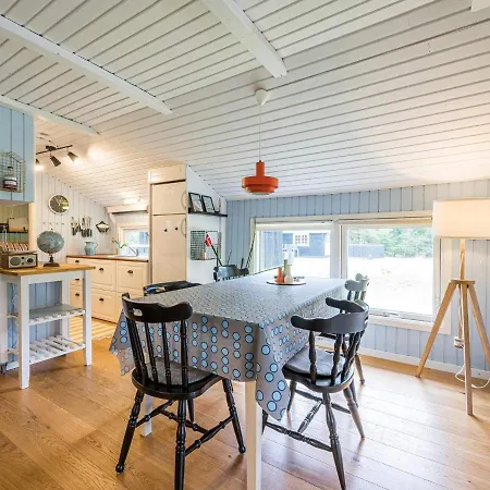 Holiday Xvii Holiday home *